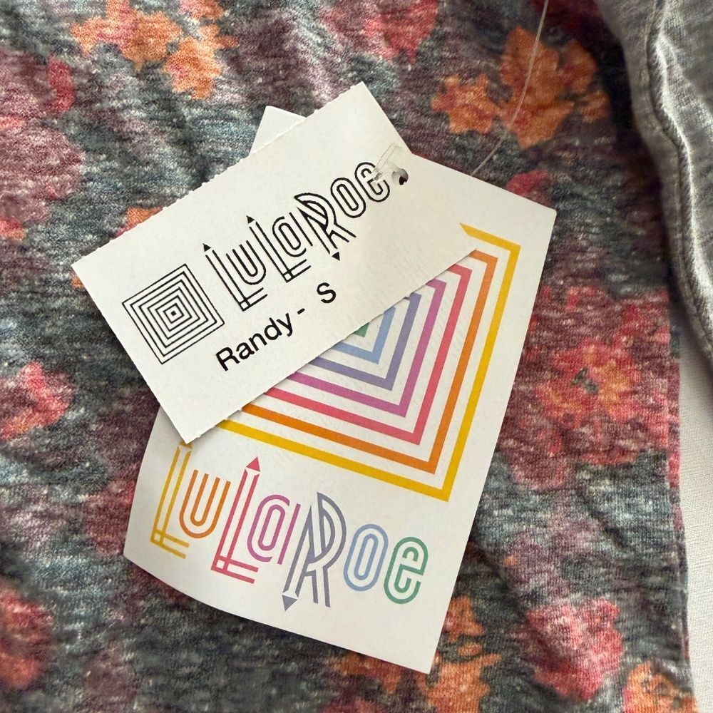 LulaRoe Randy Tee • size small • NWT - Picture 3 of 8